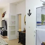 Xl Flat
